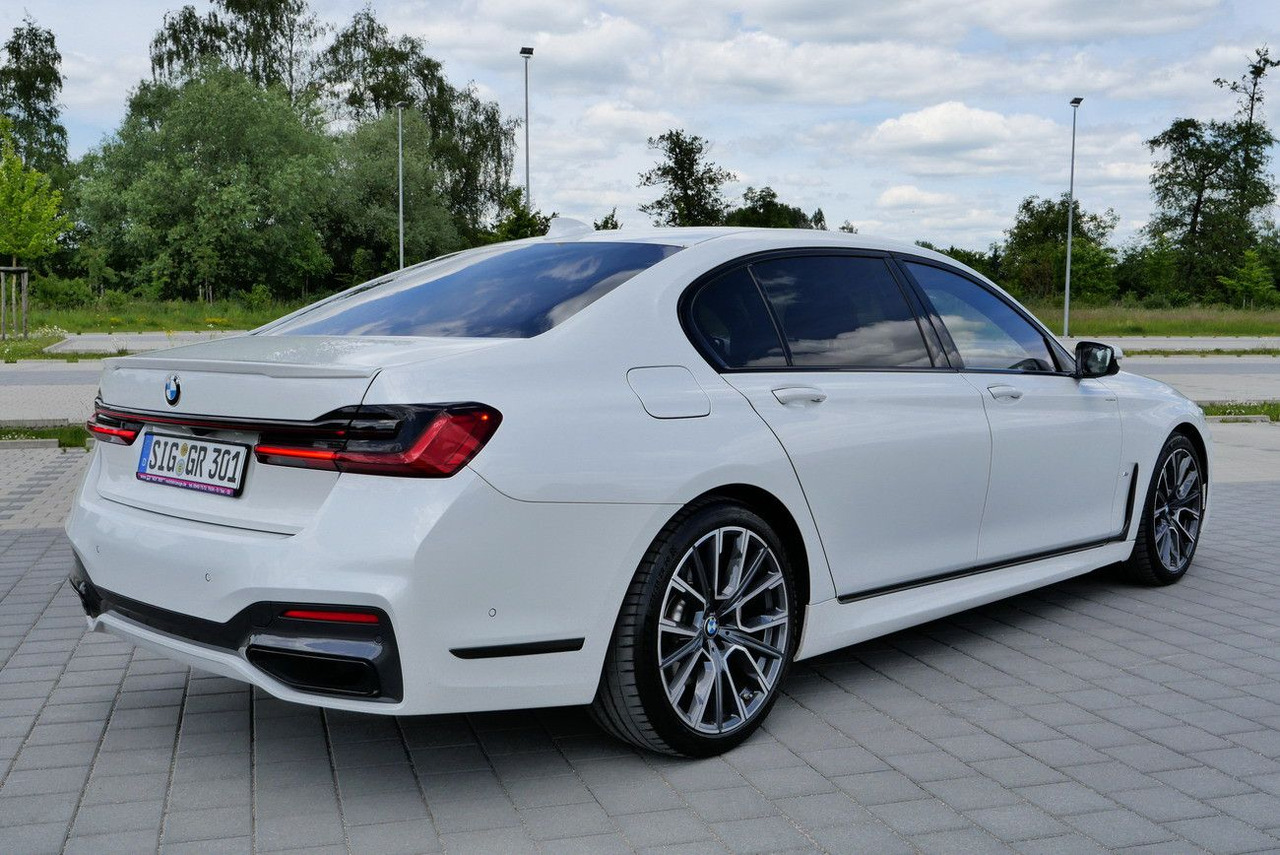 BMW 730Ld XDRIVE /VOLL/REAR ENTERT. /LANGSTRECKE 48V - سيدان: صورة 4 BMW 730Ld XDRIVE /VOLL/REAR ENTERT. /LANGSTRECKE 48V - سيدان: صورة 4