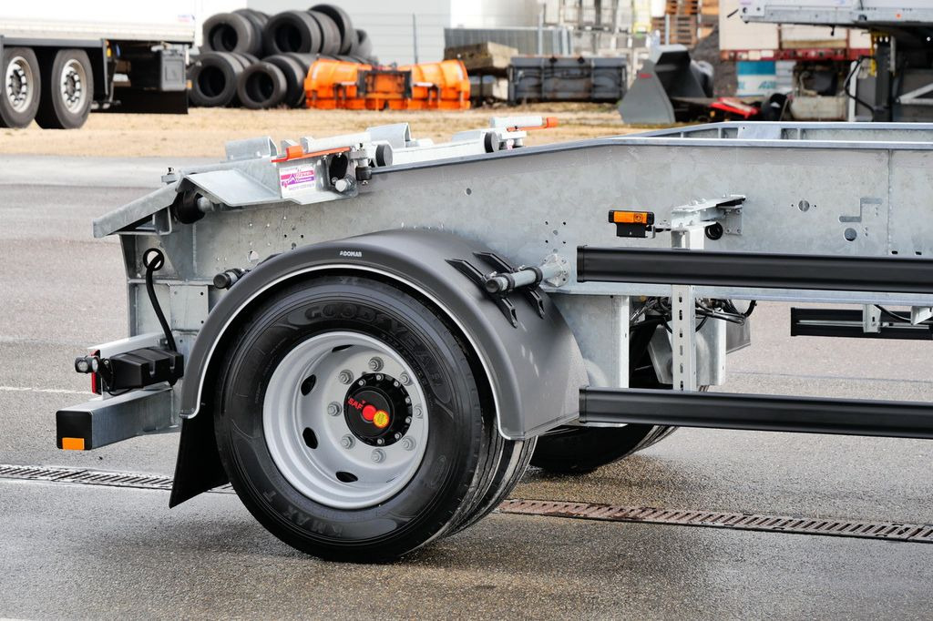 Web-Trailer ARA 18/ DIN 30722 / 5000 - 7000 mm/19,5 VERZINKT - مقطورة هوك ليفت/ لود لوجر: صورة 5 Web-Trailer ARA 18/ DIN 30722 / 5000 - 7000 mm/19,5 VERZINKT - مقطورة هوك ليفت/ لود لوجر: صورة 5
