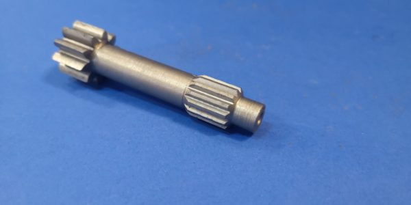 020010A Wałek silnika jazdy Kubota U20-3, Kubota U25 - موتور هيدروليكي - آلات الإنشاء: صورة 3 020010A Wałek silnika jazdy Kubota U20-3, Kubota U25 - موتور هيدروليكي - آلات الإنشاء: صورة 3