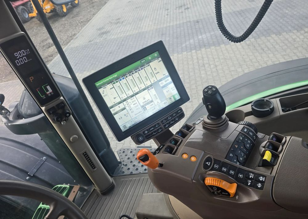 جرار John Deere 7310 R: صورة 6