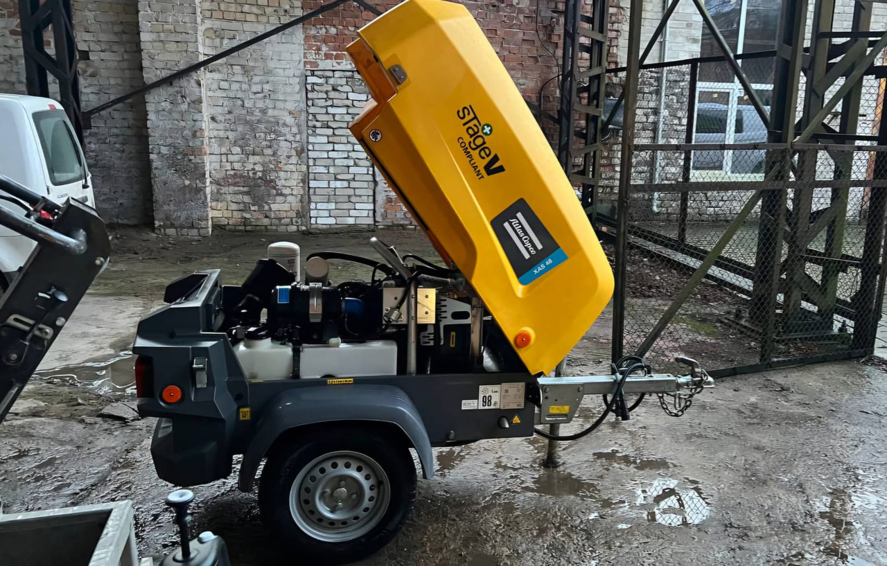 ATLAS Copco XAS48 - ضاغط هوائي: صورة 1 ATLAS Copco XAS48 - ضاغط هوائي: صورة 1