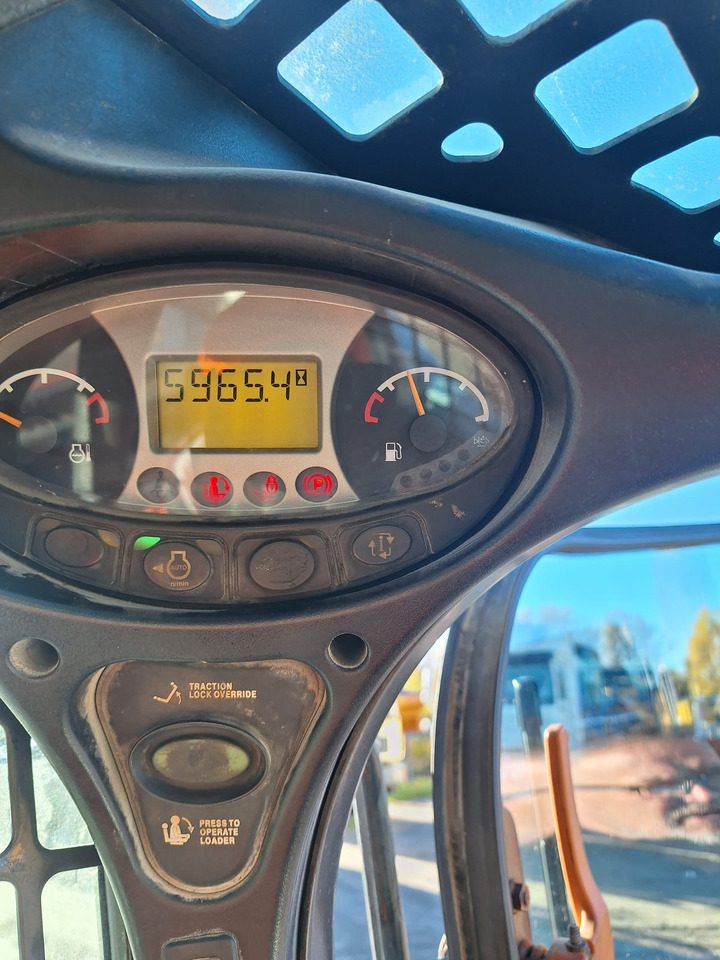 Bobcat S650 - شيول صغير: صورة 3 Bobcat S650 - شيول صغير: صورة 3