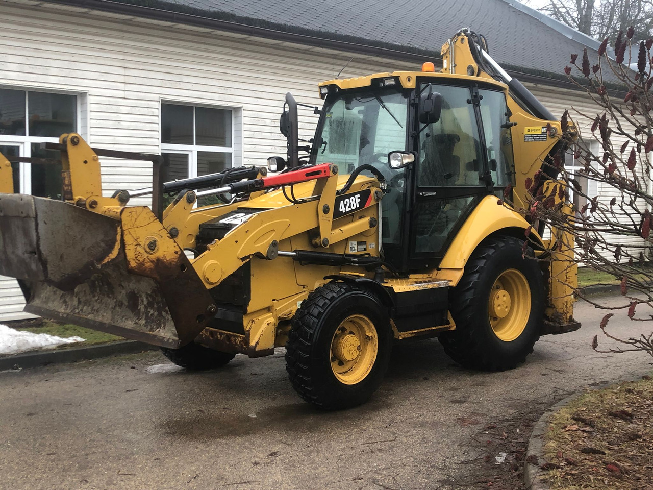 CATERPILLAR 428F - لودر ذو محراث خلفي/ باكهو: صورة 1 CATERPILLAR 428F - لودر ذو محراث خلفي/ باكهو: صورة 1