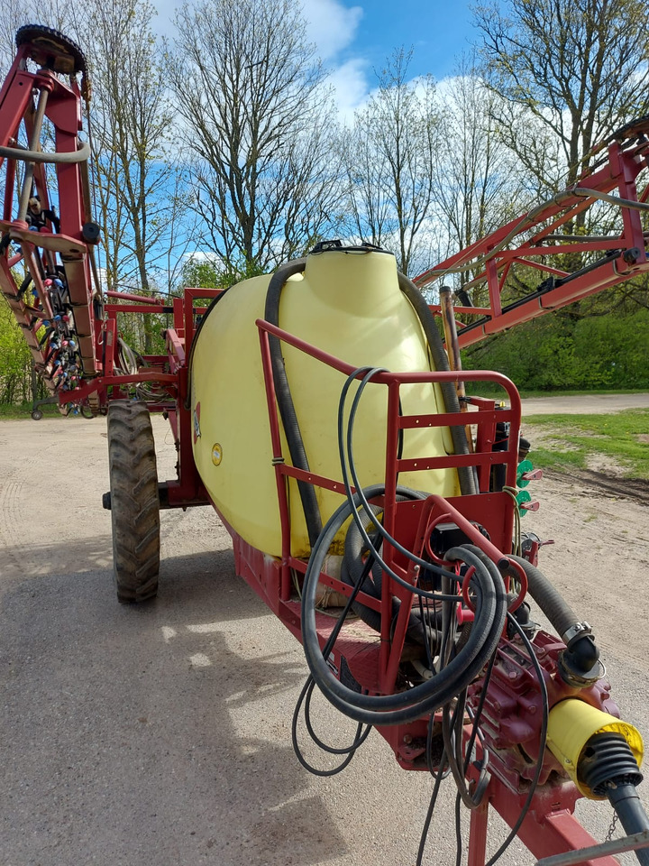 HARDI Ranger 2500 - رشاش مسحوب: صورة 3 HARDI Ranger 2500 - رشاش مسحوب: صورة 3