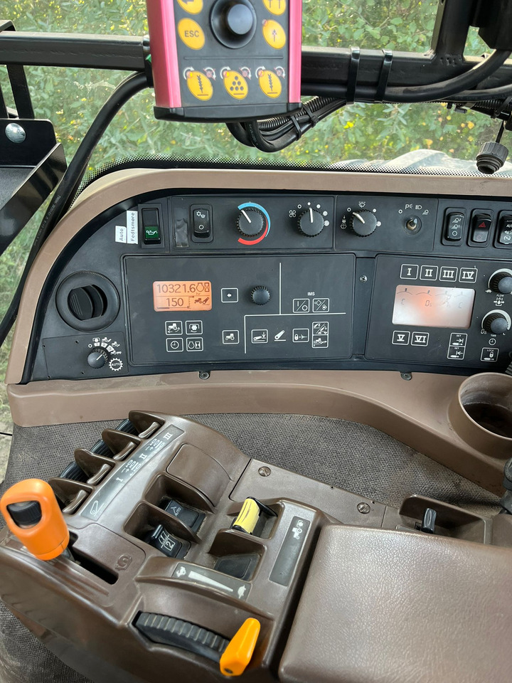 جرار John Deere 8530: صورة 6