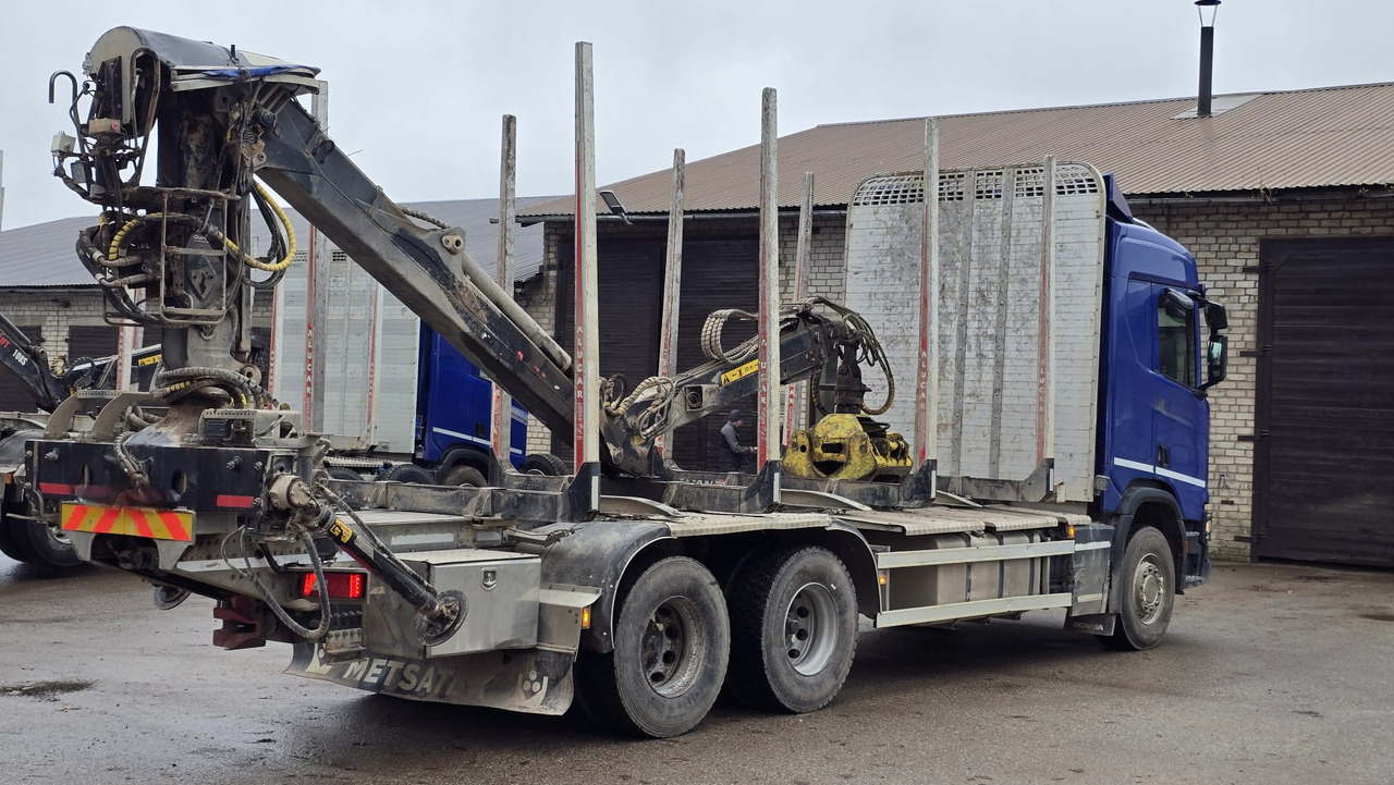 SCANIA R450 - شاحنة قطع الأشجار, شاحنة كرين: صورة 4 SCANIA R450 - شاحنة قطع الأشجار, شاحنة كرين: صورة 4