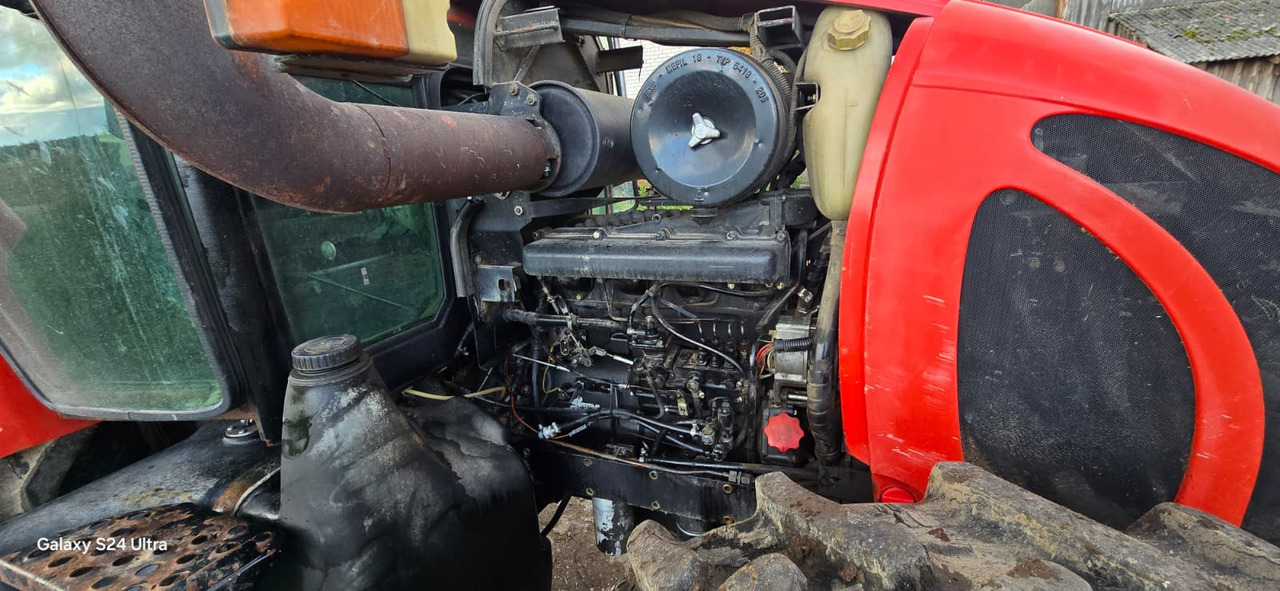 ZETOR Forterra 10641 - جرار: صورة 4 ZETOR Forterra 10641 - جرار: صورة 4