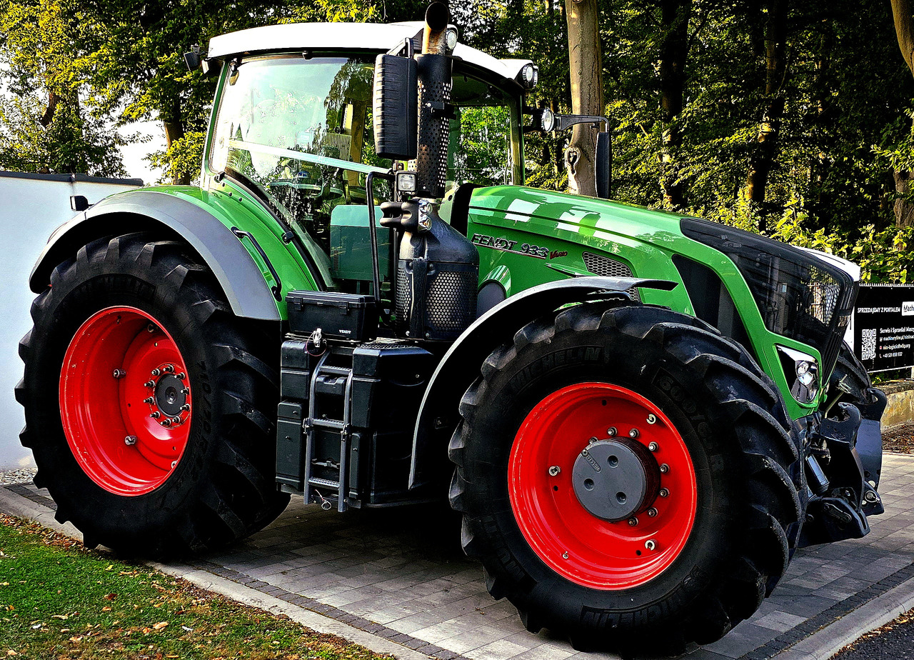 Fendt 933 S4 Profi Plus - جرار: صورة 2 Fendt 933 S4 Profi Plus - جرار: صورة 2