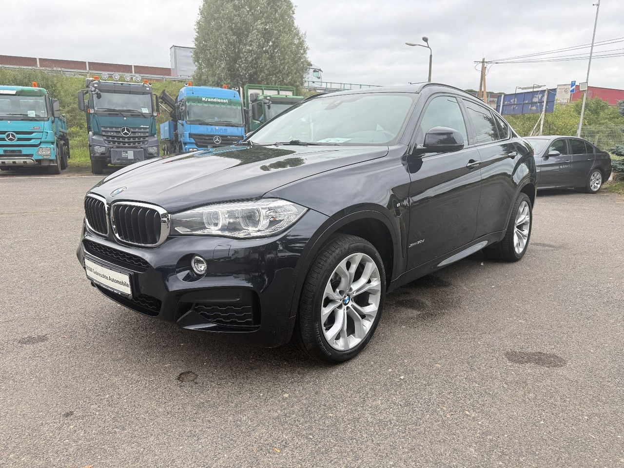 BMW X6 M xDrive 30 d - سيارة دفع رباعي: صورة 3 BMW X6 M xDrive 30 d - سيارة دفع رباعي: صورة 3