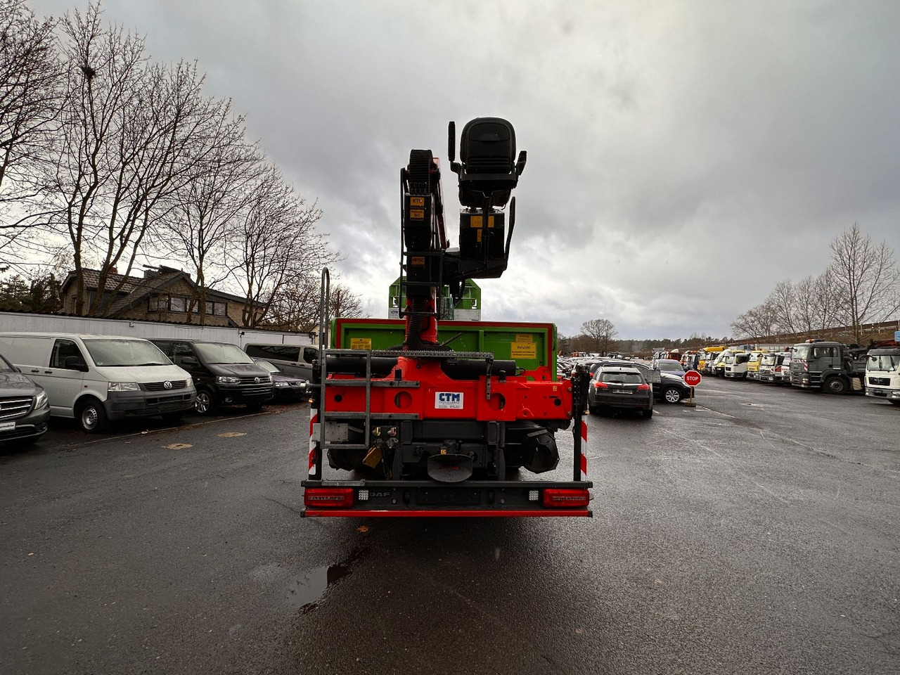 DAF CF 370 mit Kran Klima Tempomat - شاحنات مسطحة, شاحنة كرين: صورة 4 DAF CF 370 mit Kran Klima Tempomat - شاحنات مسطحة, شاحنة كرين: صورة 4