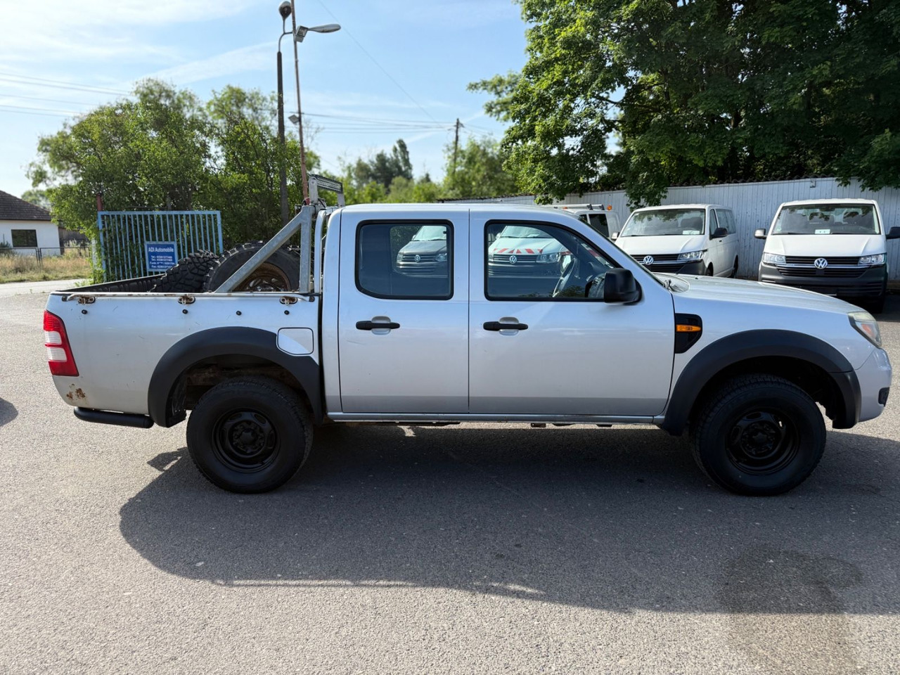 Ford Ranger XL Doppelkabine 4X4 - سيارة دفع رباعي: صورة 3 Ford Ranger XL Doppelkabine 4X4 - سيارة دفع رباعي: صورة 3