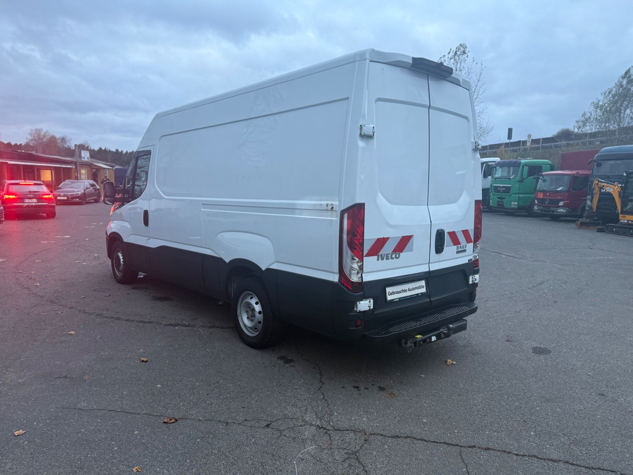Iveco Daily Kasten HKa 35 S 16 AUTOMATIK - فان: صورة 5 Iveco Daily Kasten HKa 35 S 16 AUTOMATIK - فان: صورة 5