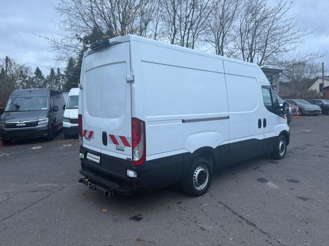 Iveco Daily Kasten HKa 35 S 16 AUTOMATIK - فان: صورة 3 Iveco Daily Kasten HKa 35 S 16 AUTOMATIK - فان: صورة 3