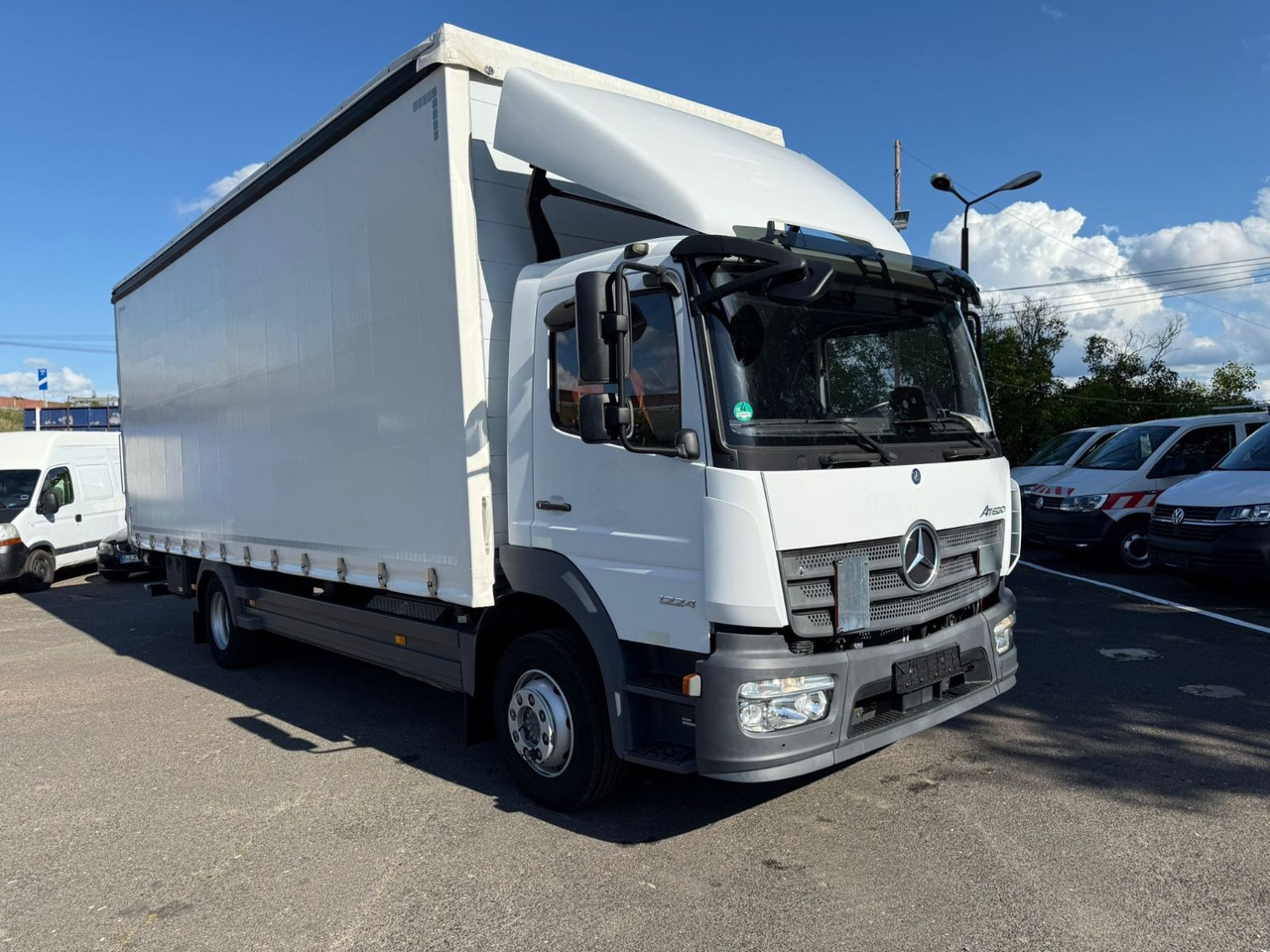 Mercedes-Benz Atego 1224 18 tkm - شاحنة صندوقية: صورة 2 Mercedes-Benz Atego 1224 18 tkm - شاحنة صندوقية: صورة 2