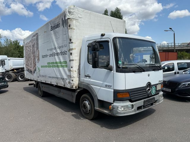 Mercedes-Benz Atego 817 - شاحنة ذات ستائر جانبية: صورة 2 Mercedes-Benz Atego 817 - شاحنة ذات ستائر جانبية: صورة 2
