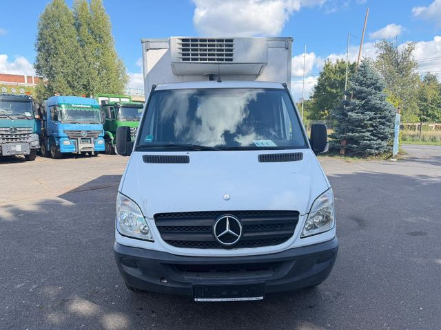 Mercedes-Benz Sprinter II Pritsch.316 CDI Bis zu -32 - شاحنة توصيل مبردة: صورة 1 Mercedes-Benz Sprinter II Pritsch.316 CDI Bis zu -32 - شاحنة توصيل مبردة: صورة 1