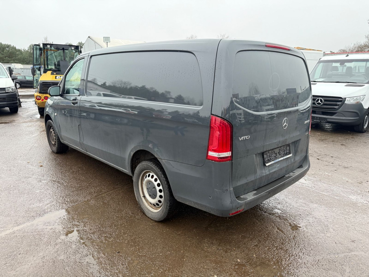 Mercedes-Benz Vito Kasten 119 CDI/BT 4x4 lang MOTORSCHADEN - ميكروباص: صورة 4 Mercedes-Benz Vito Kasten 119 CDI/BT 4x4 lang MOTORSCHADEN - ميكروباص: صورة 4