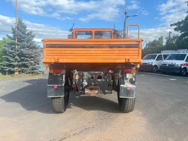 Unimog 2100 4x4 - شاحنات مسطحة: صورة 4 Unimog 2100 4x4 - شاحنات مسطحة: صورة 4