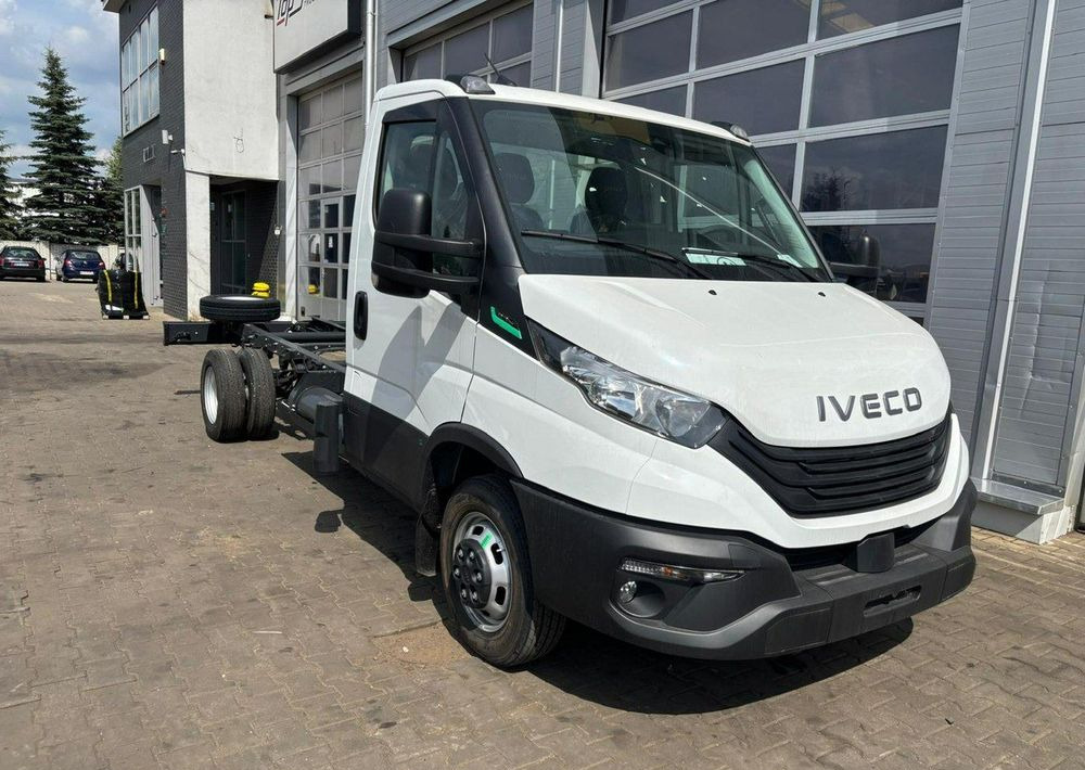 Iveco Daily CNG - شاحنة بهيكل معدني للمقصورة: صورة 4 Iveco Daily CNG - شاحنة بهيكل معدني للمقصورة: صورة 4