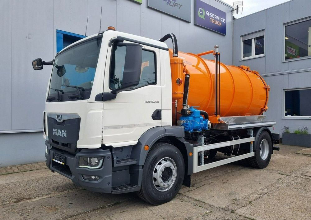 MAN TGM 18.250, zabudowa asenizacyjna Janco/GP Lift - شاحنة قمامة: صورة 1 MAN TGM 18.250, zabudowa asenizacyjna Janco/GP Lift - شاحنة قمامة: صورة 1