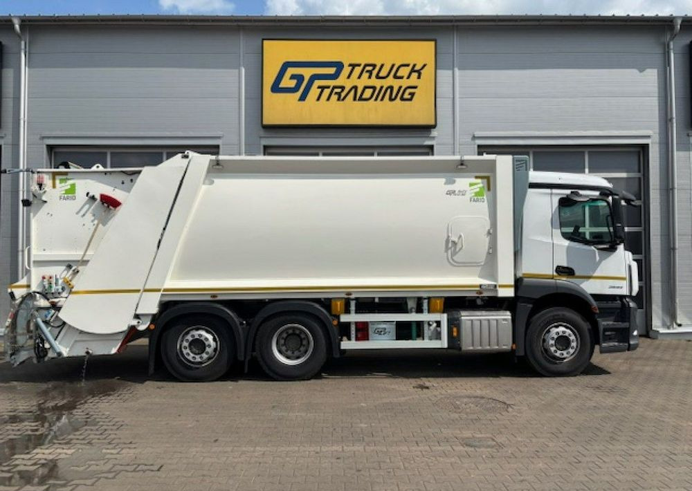 Mercedes-Benz Actros - شاحنة قمامة: صورة 4 Mercedes-Benz Actros - شاحنة قمامة: صورة 4