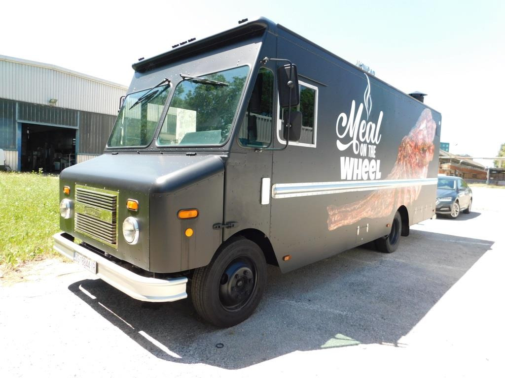FREIGHTLINER MT3 - شاحنة بيع: صورة 1 FREIGHTLINER MT3 - شاحنة بيع: صورة 1