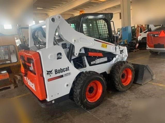 BOBCAT S590 - شيول صغير: صورة 1 BOBCAT S590 - شيول صغير: صورة 1