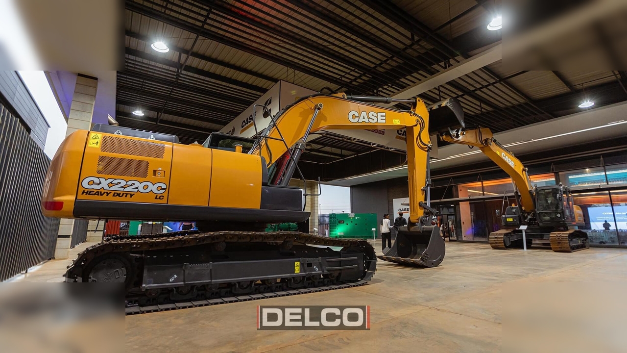 CASE CX220C LC - حفار زاحف: صورة 2 CASE CX220C LC - حفار زاحف: صورة 2