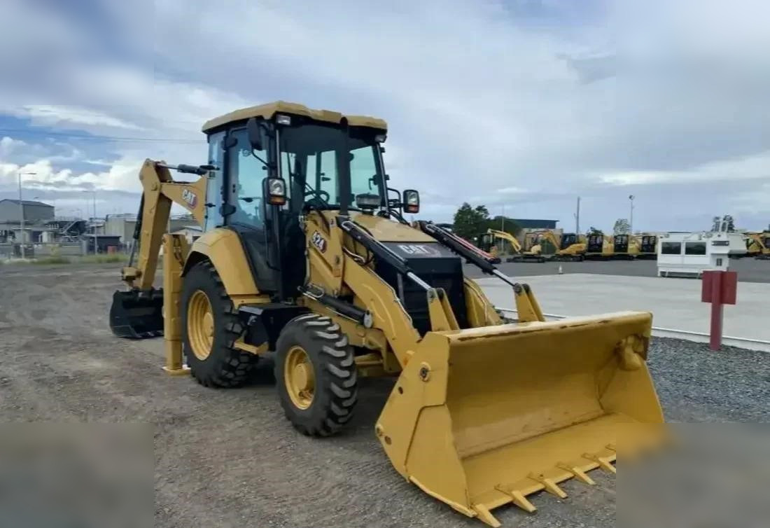 CATERPILLAR 424 - لودر ذو محراث خلفي/ باكهو: صورة 2 CATERPILLAR 424 - لودر ذو محراث خلفي/ باكهو: صورة 2