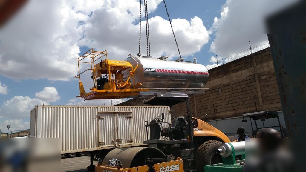 DELCO BD10000 - موزع الأسفلت: صورة 4 DELCO BD10000 - موزع الأسفلت: صورة 4