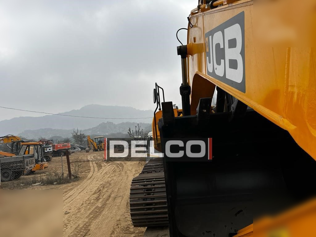 JCB NXT215 LC - حفار زاحف: صورة 4 JCB NXT215 LC - حفار زاحف: صورة 4