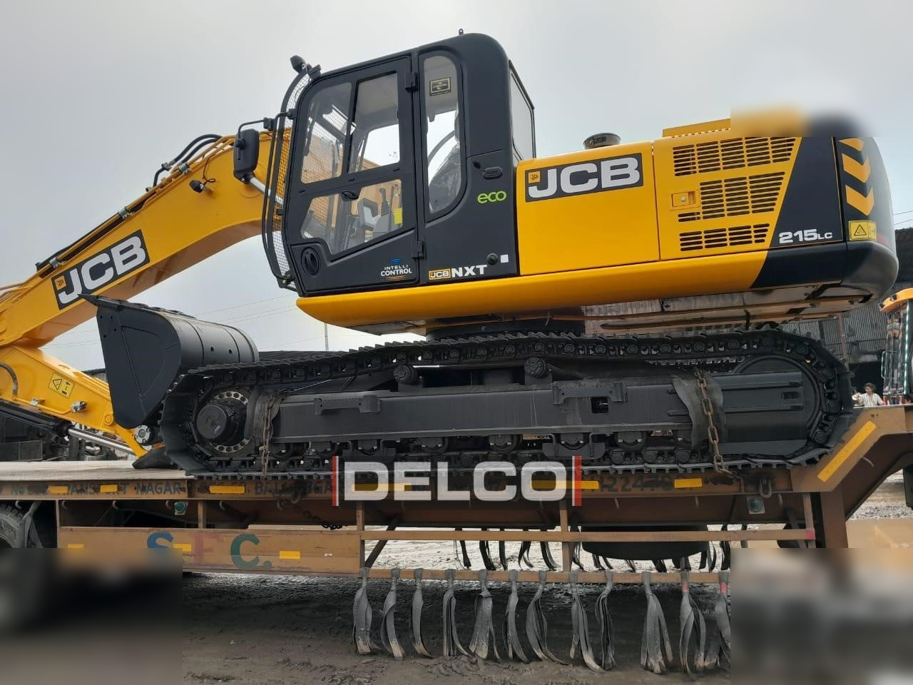 JCB NXT215 LC - حفار زاحف: صورة 5 JCB NXT215 LC - حفار زاحف: صورة 5