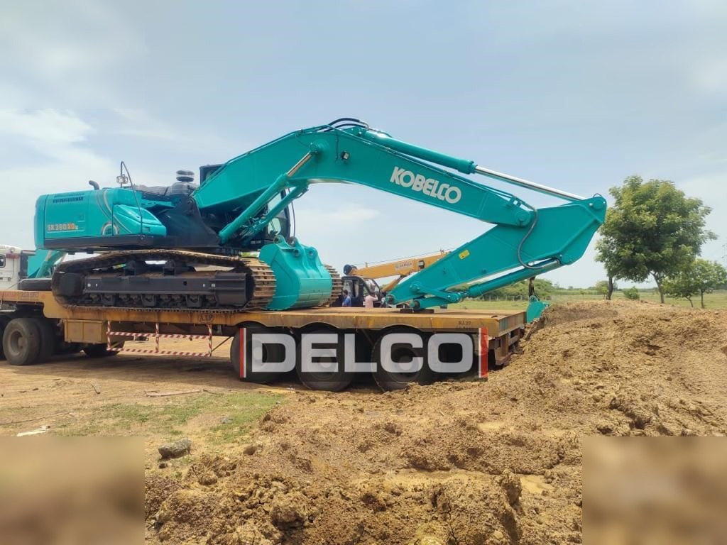 حفار زاحف للبيع  KOBELCO SK380XD LC-10: صورة 8