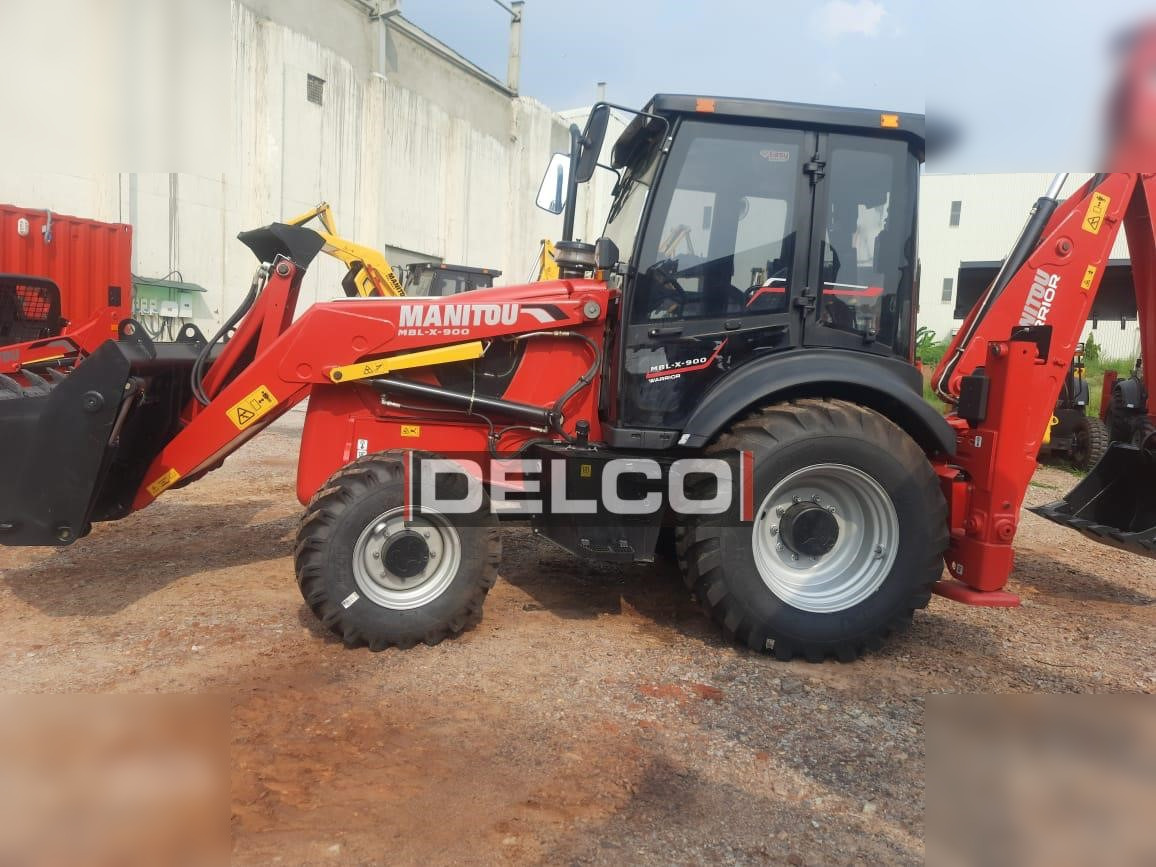 MANITOU MBLX900 - لودر ذو محراث خلفي/ باكهو: صورة 1 MANITOU MBLX900 - لودر ذو محراث خلفي/ باكهو: صورة 1