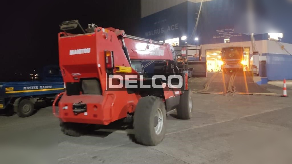 MANITOU MT1740SLT - آلة رفع ونقل تلسكوبية: صورة 4 MANITOU MT1740SLT - آلة رفع ونقل تلسكوبية: صورة 4