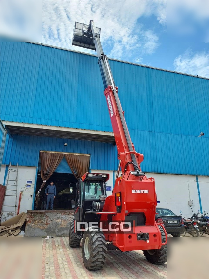 MANITOU MT1740SLT - آلة رفع ونقل تلسكوبية: صورة 1 MANITOU MT1740SLT - آلة رفع ونقل تلسكوبية: صورة 1