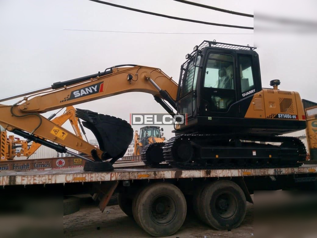 SANY SY140C-9S - حفار زاحف: صورة 1 SANY SY140C-9S - حفار زاحف: صورة 1