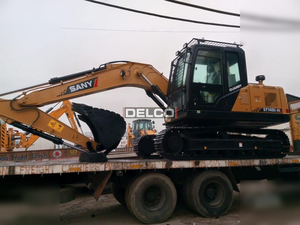SANY SY140C-9S - حفار زاحف: صورة 2 SANY SY140C-9S - حفار زاحف: صورة 2