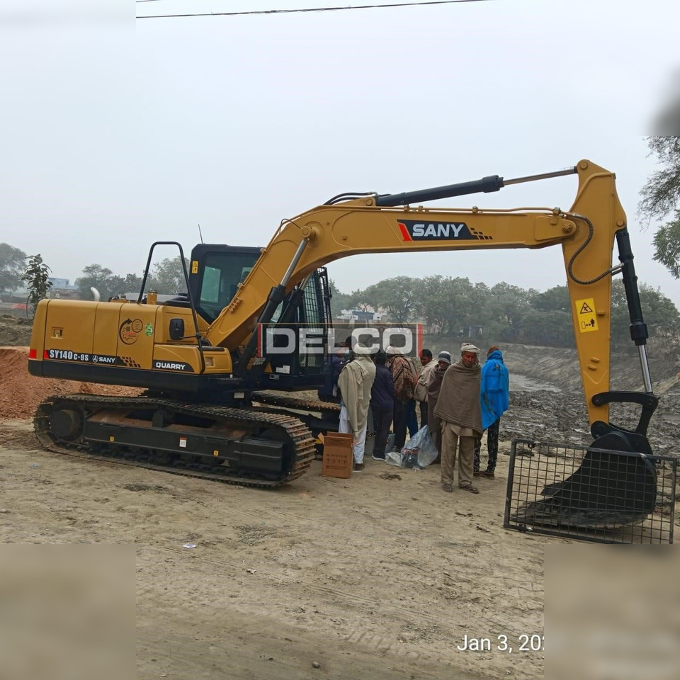SANY SY140C-9S - حفار زاحف: صورة 2 SANY SY140C-9S - حفار زاحف: صورة 2