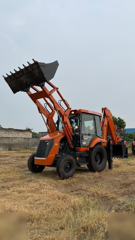 TATA HITACHI SHINRAI PRIME - لودر ذو محراث خلفي/ باكهو: صورة 1 TATA HITACHI SHINRAI PRIME - لودر ذو محراث خلفي/ باكهو: صورة 1