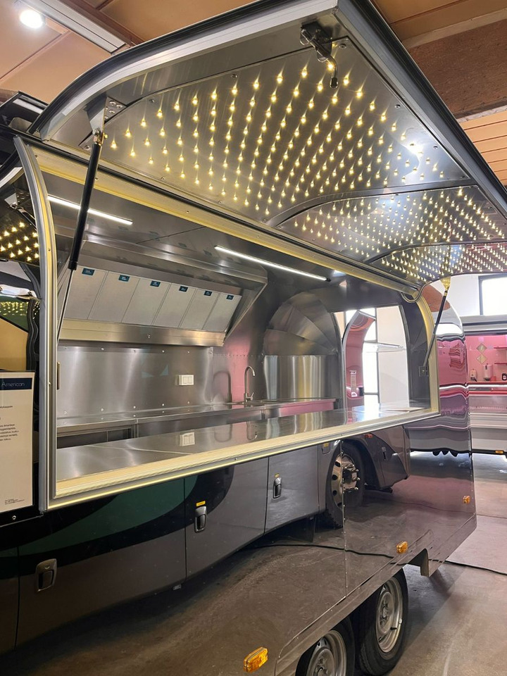 Esselmann Delistar Foodtruck 6000 ähn. Airstream - بيع مقطورة: صورة 5 Esselmann Delistar Foodtruck 6000 ähn. Airstream - بيع مقطورة: صورة 5