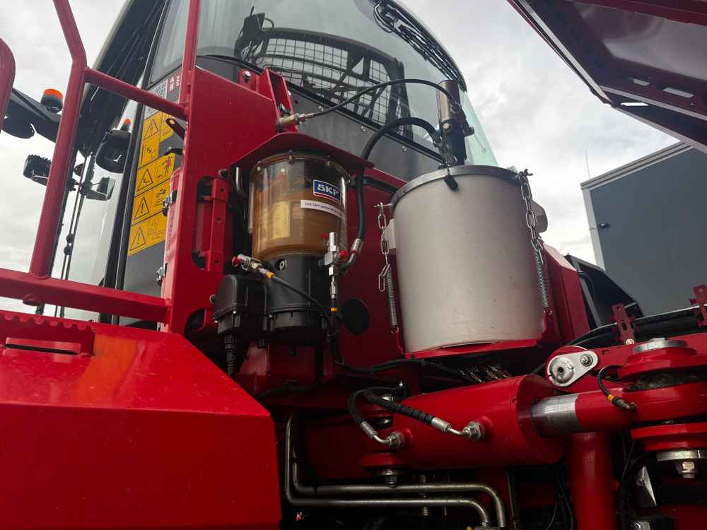 Grimme REXOR 6300 Platinum - حصادة شمندر: صورة 2 Grimme REXOR 6300 Platinum - حصادة شمندر: صورة 2