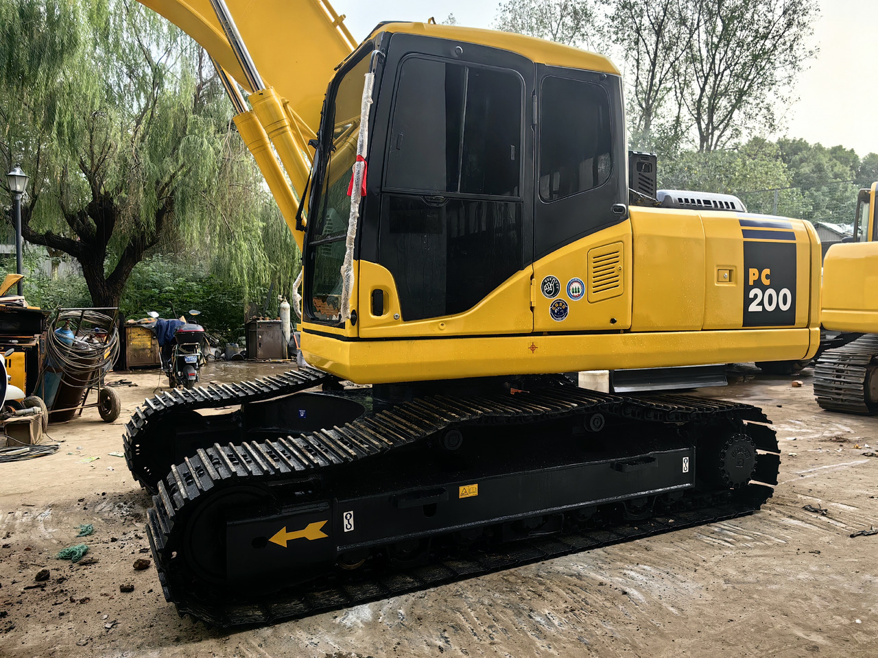 Komatsu pc200-7 - حفار زاحف: صورة 5 Komatsu pc200-7 - حفار زاحف: صورة 5