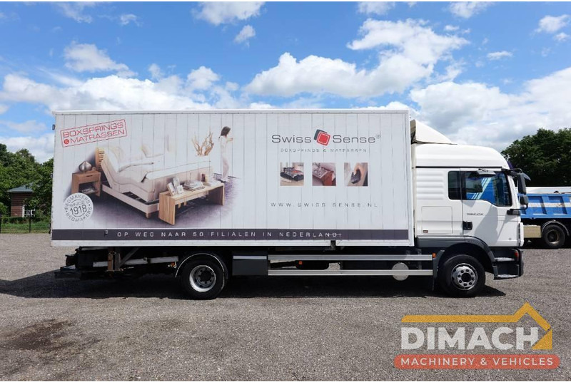 MAN TGM 12.290 wissellaadbak laadklep -loadlift MAN TGM met renova wissel laaldbak systeem ( BDF ) airco TOP !!verhuiswagen - شاحنة صندوقية: صورة 2 MAN TGM 12.290 wissellaadbak laadklep -loadlift MAN TGM met renova wissel laaldbak systeem ( BDF ) airco TOP !!verhuiswagen - شاحنة صندوقية: صورة 2