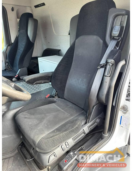 Mercedes-Benz Actros 1833 4x2 - aanhanger koffer, Euro 6 - شاحنة صندوقية: صورة 4 Mercedes-Benz Actros 1833 4x2 - aanhanger koffer, Euro 6 - شاحنة صندوقية: صورة 4