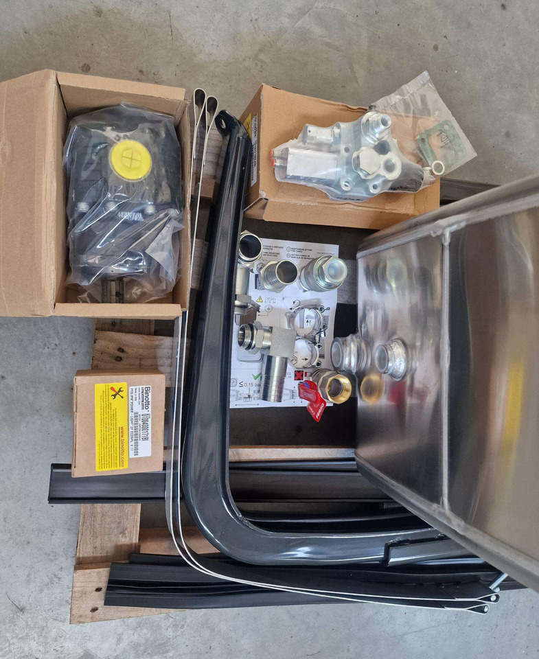 Scania Hidraulika GRS 905R - قطع الغيار - شاحنة: صورة 5 Scania Hidraulika GRS 905R - قطع الغيار - شاحنة: صورة 5