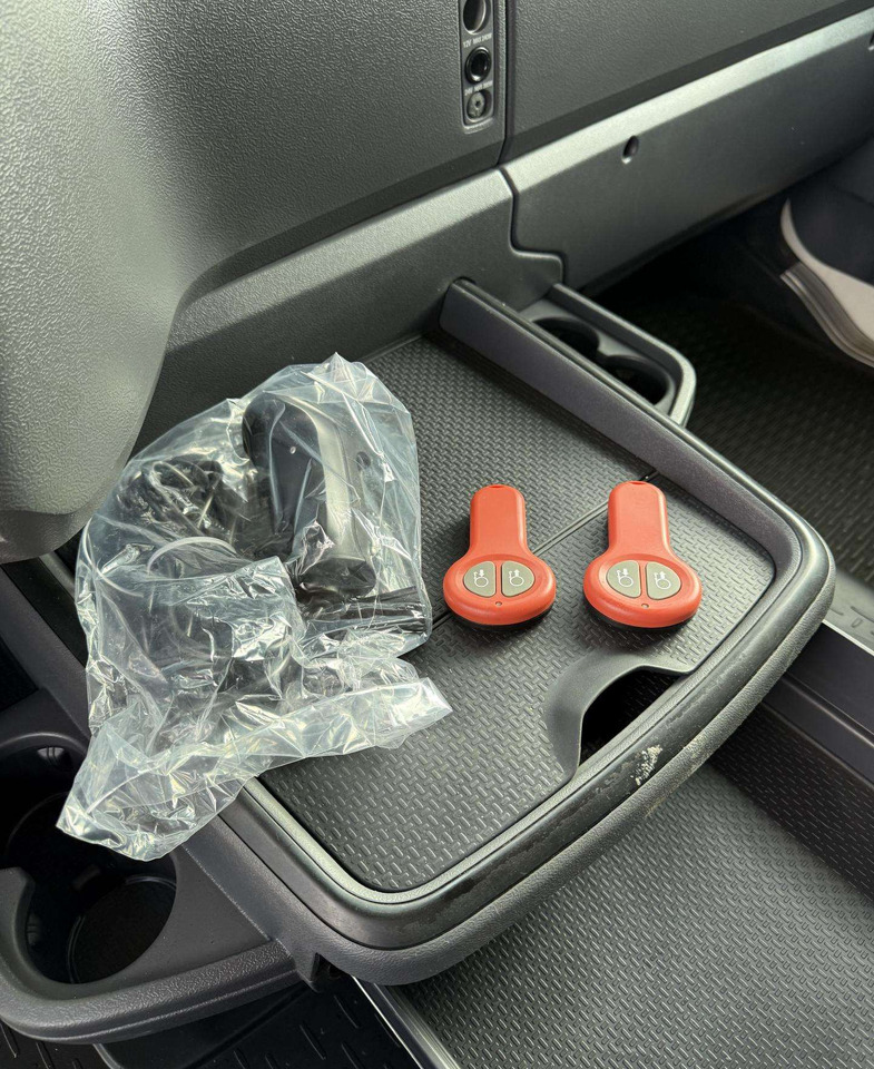 شاحنة نقل سيارات شاحنة Scania R420: صورة 8 شاحنة نقل سيارات شاحنة Scania R420: صورة 8