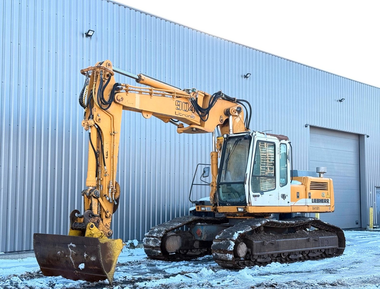 Liebherr R904 HDSL Litronic - حفار زاحف: صورة 4 Liebherr R904 HDSL Litronic - حفار زاحف: صورة 4
