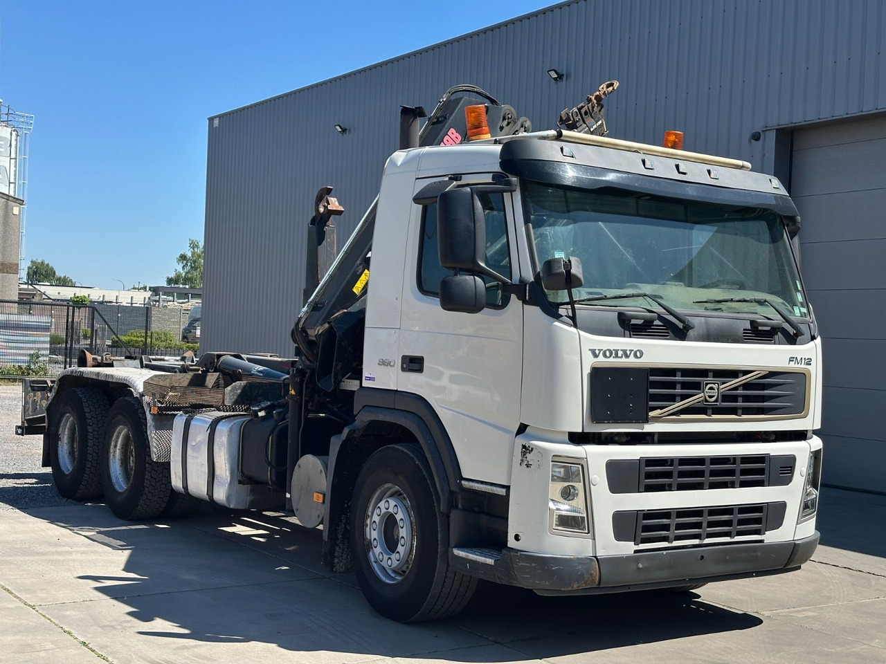 Volvo FM12 380 Hiab 144E-3 - شاحنة برافعة خطافية: صورة 3 Volvo FM12 380 Hiab 144E-3 - شاحنة برافعة خطافية: صورة 3