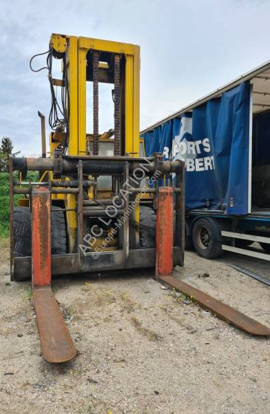 Hyster - رافعة شوكية ديزل: صورة 1 Hyster - رافعة شوكية ديزل: صورة 1